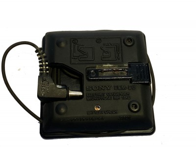 SONY ECM-D8 solar charger