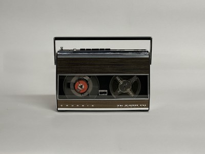 GRUNDIG TK-2400-FM