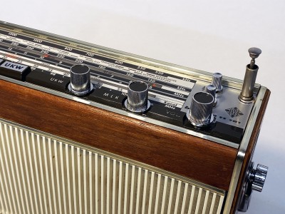 TELEFUNKEN Bajazzo TS 201 Bois Hifi Vintage Réparations