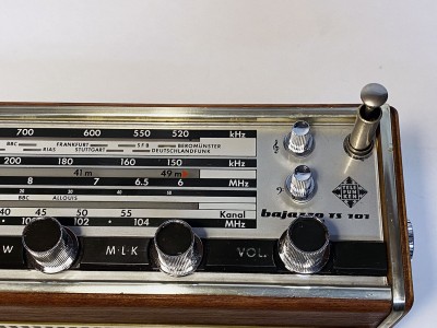 TELEFUNKEN Bajazzo TS 201 Bois Hifi Vintage Réparations