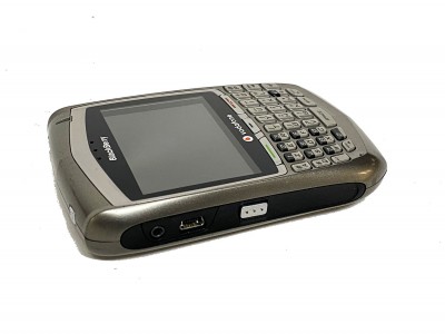 BLACKBERRY 8700