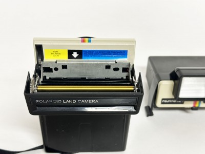 POLAROID 1000