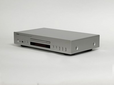 YAMAHA CD-S300