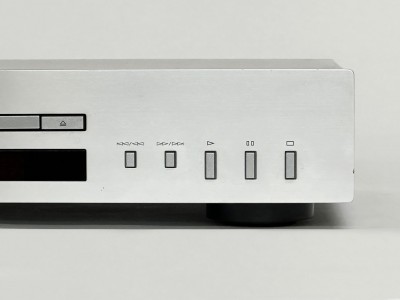 YAMAHA CD-S300