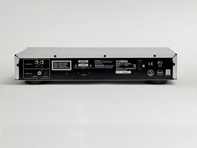 YAMAHA CD-S300