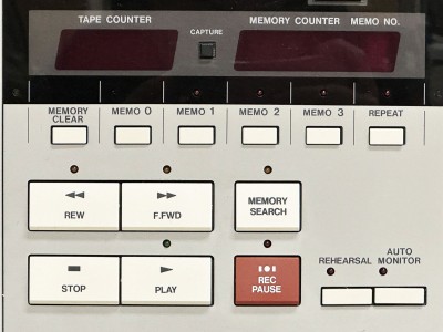 Location AKAI MG-614 Professionnel