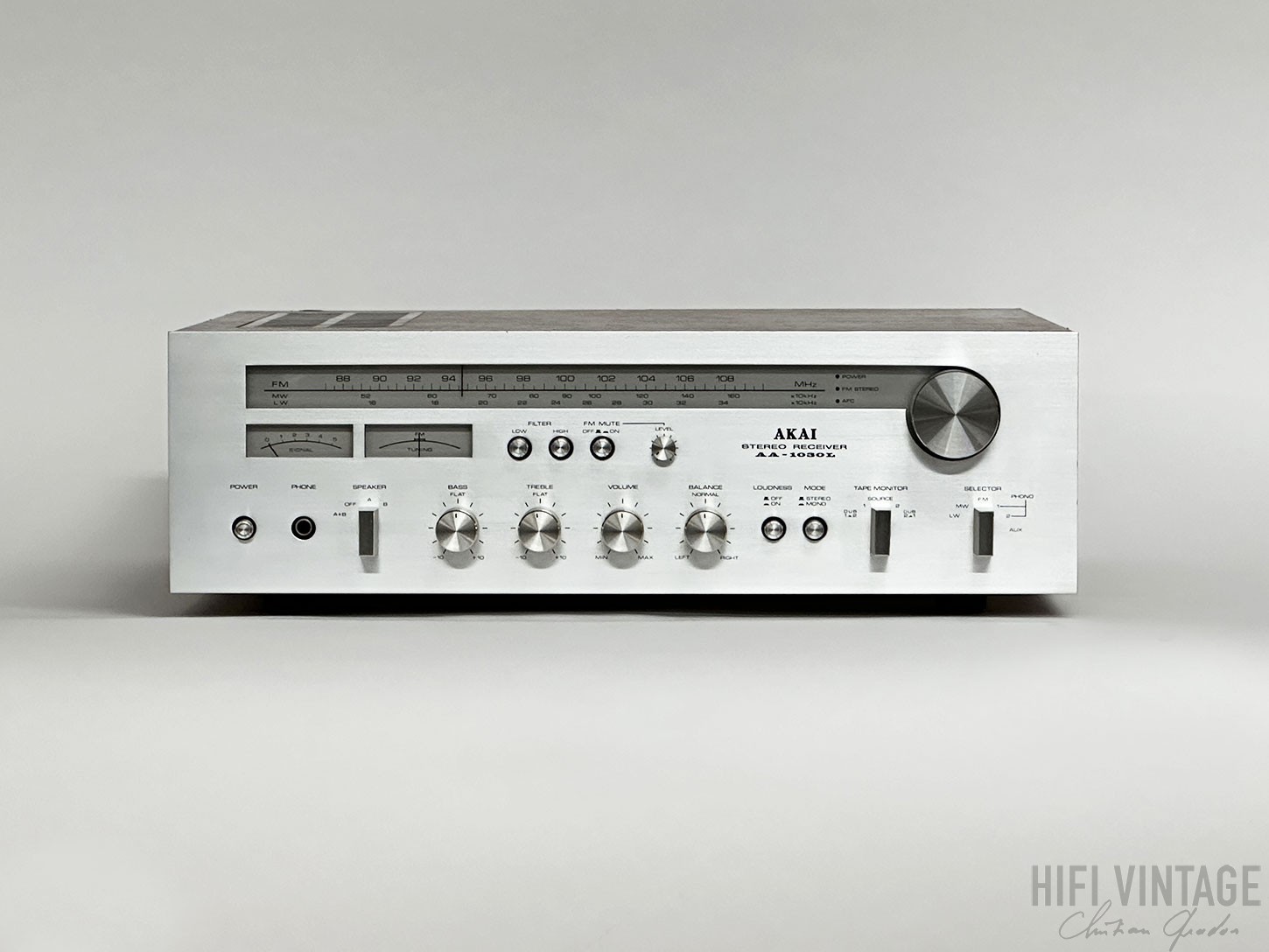 AKAI AA-1030-L Hifi Vintage Réparations