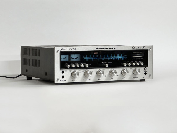MARANTZ Model 2250 B
