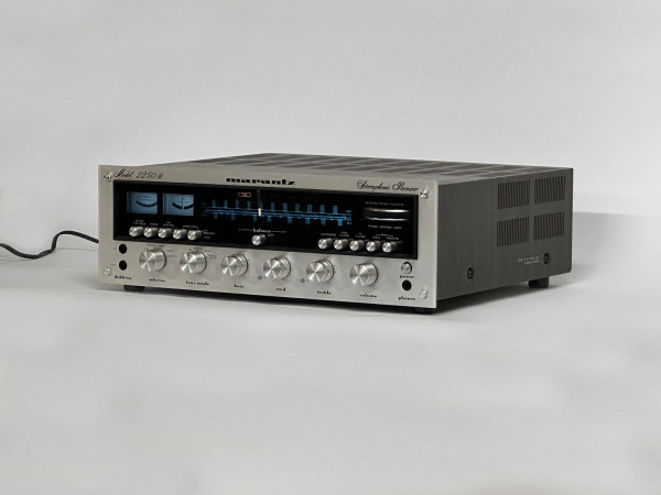 MARANTZ Model 2250 B