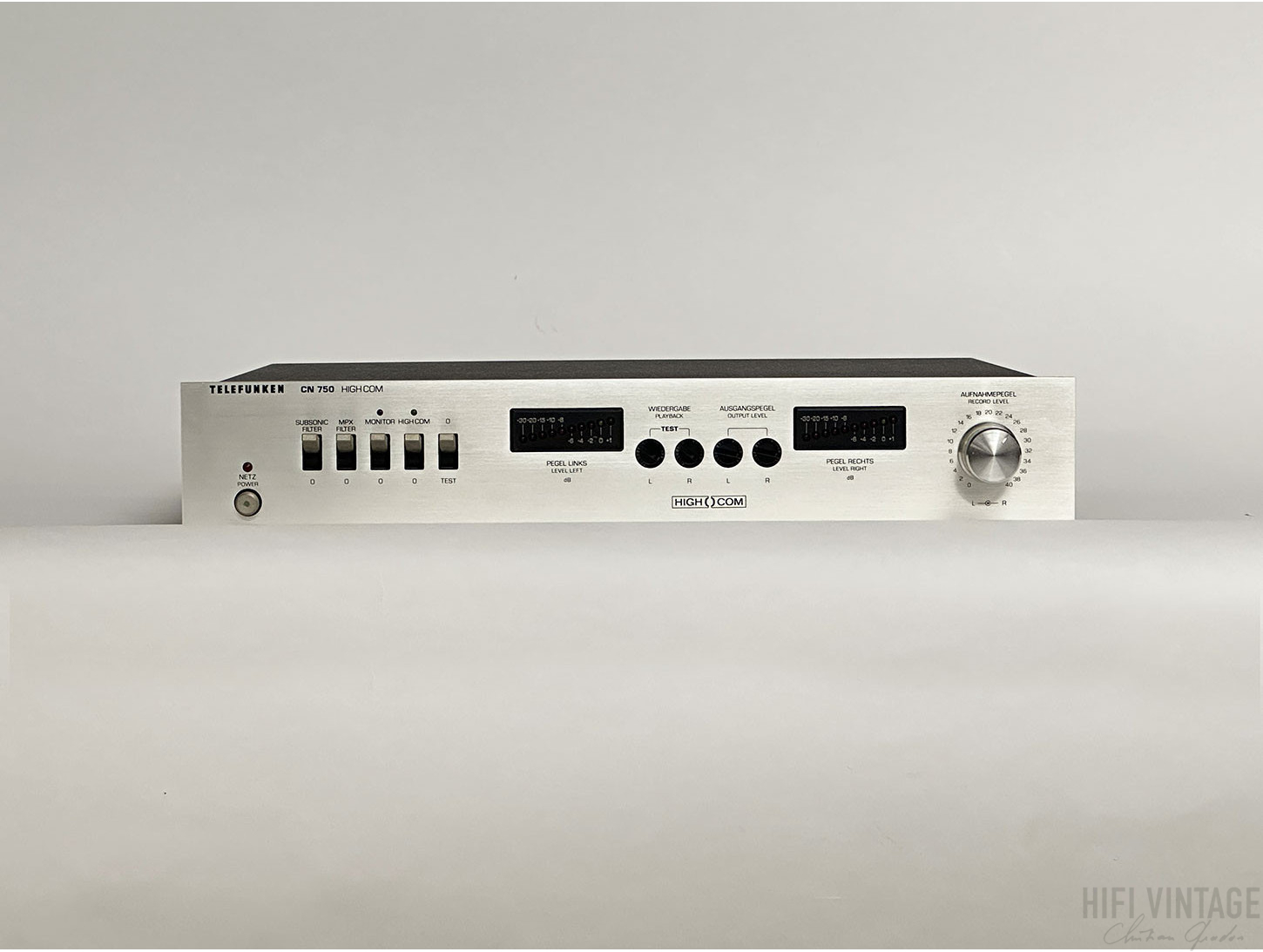 TELEFUNKEN CN 750