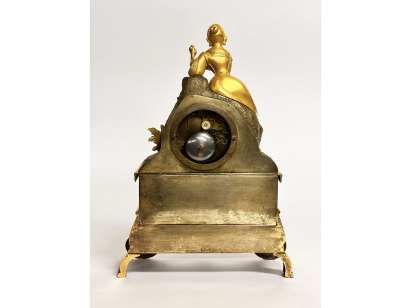 Pendule Bronze doré 19eme Femme au rocher