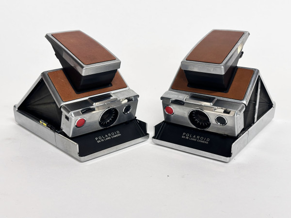 POLAROID SX-70