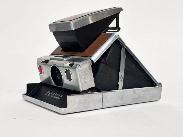 POLAROID SX-70
