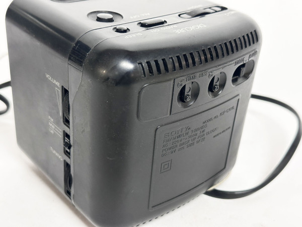 SONY Digicube  ICF C101-L Hifi Vintage Réparations