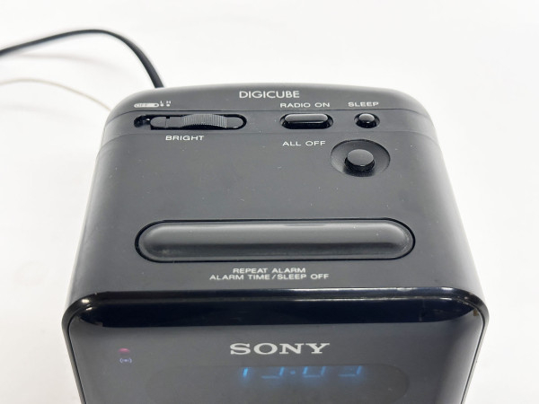 SONY Digicube  ICF C101-L Hifi Vintage Réparations