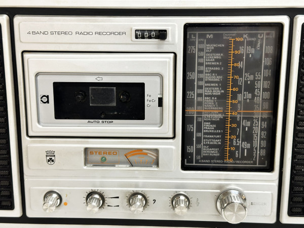GRUNDIG C-8800 Automatic Hifi Vintage réparations