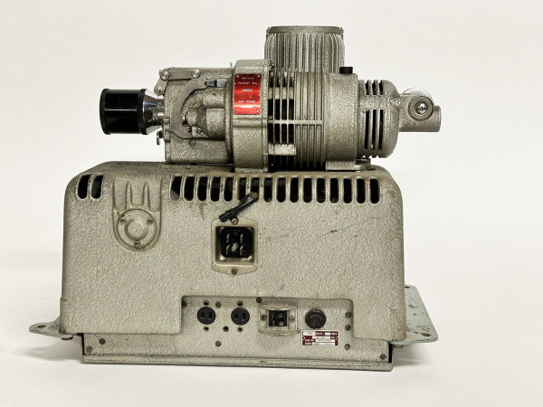 BELL & HOWELL 640