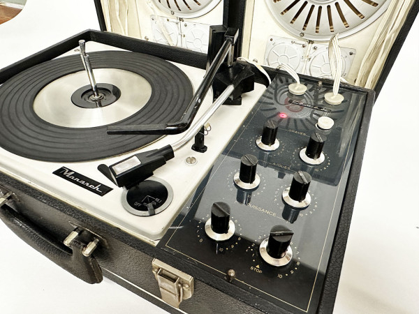 MONARCH Tevea  Hifi Vintage réparations