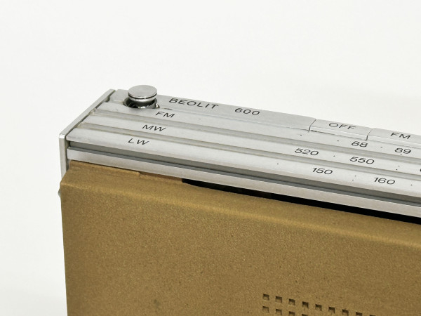 B&O Beolit 600 sable Hifi Vintage Réparations