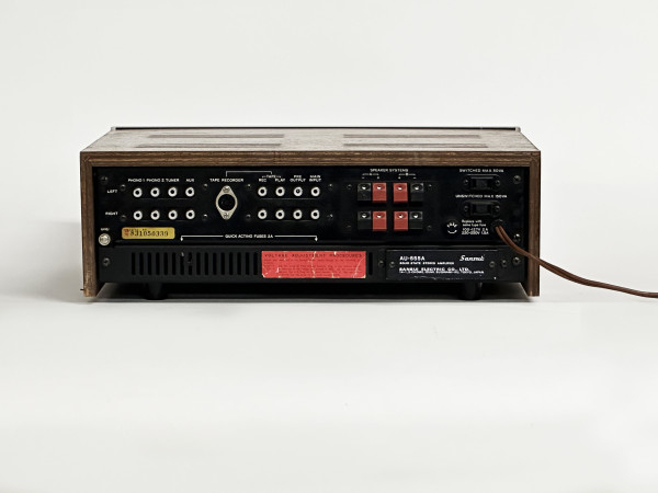 SANSUI AU-555A