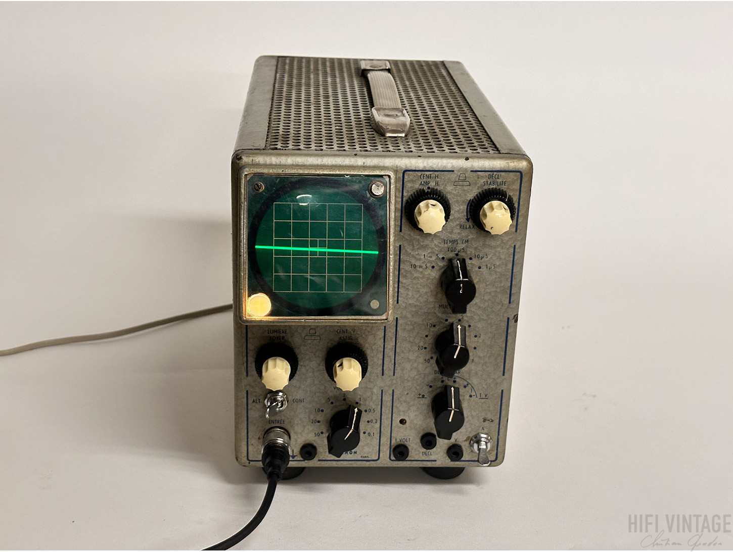 UNITRON Oscilloscope