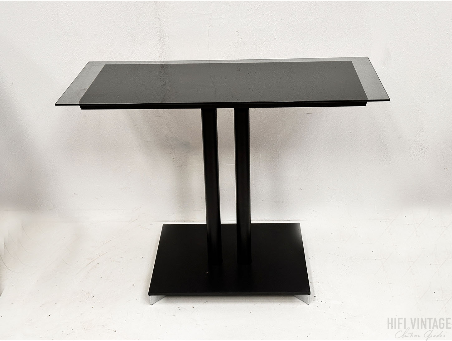 B&O Meuble Table