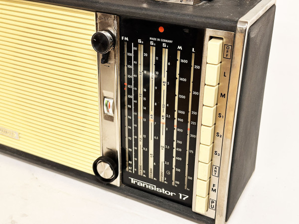 GRUNDIG Transistor 17