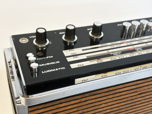 SCHNEIDER SR-70 Hifivintage Réparations