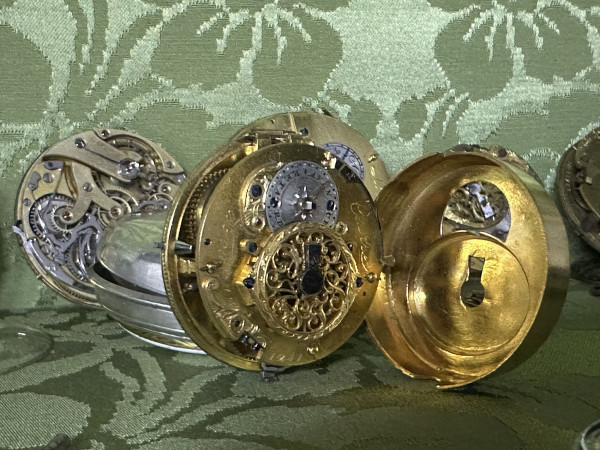 Mouvements de montres chronographes et Coq