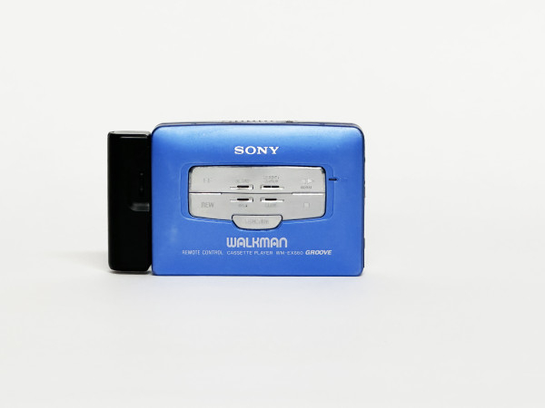 SONY WM-EX674
