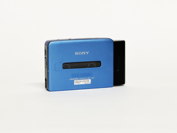 SONY WM-EX674