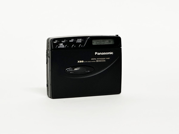 PANASONIC RQ-V520