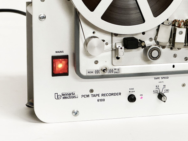 LENNARTZ ELECTRONIC PCM TAPE RECORDER 6100