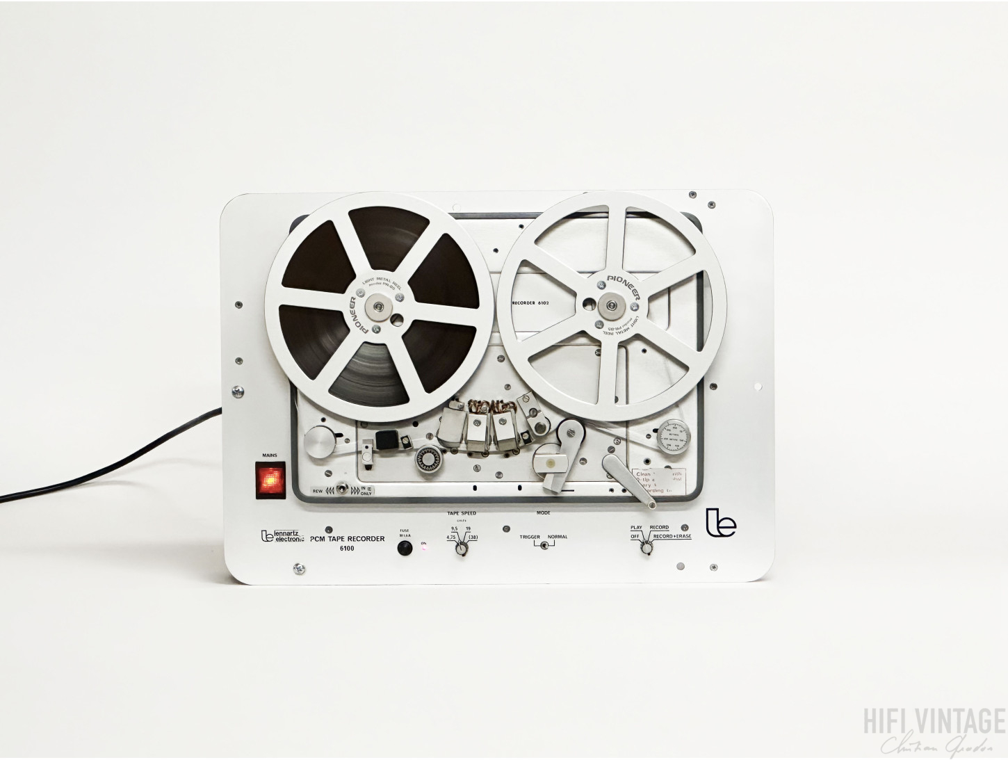 LENNARTZ ELECTRONIC PCM TAPE RECORDER 6100