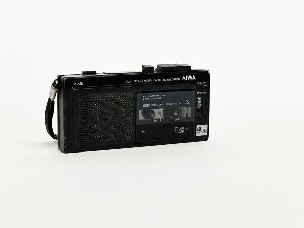 AIWA TP-M8