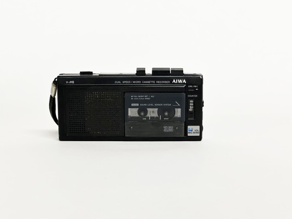 AIWA TP-M8