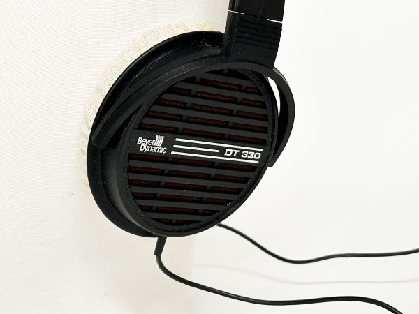 BEYER DT-330