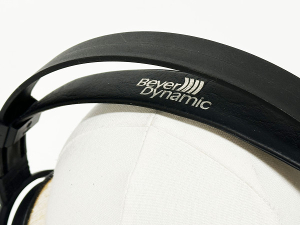 BEYER DT-330