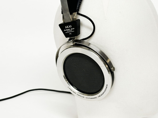 AKAI ASE-40