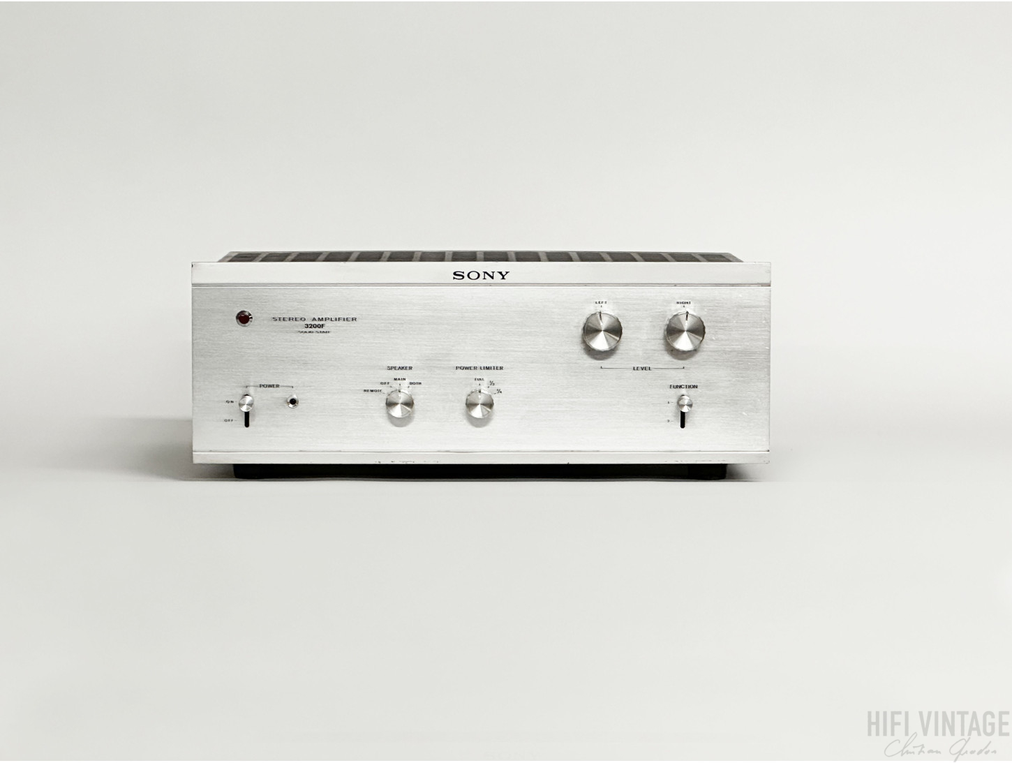 SONY TA-3200F