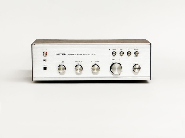 ROTEL RA-211 Hifi Vintage  réparations