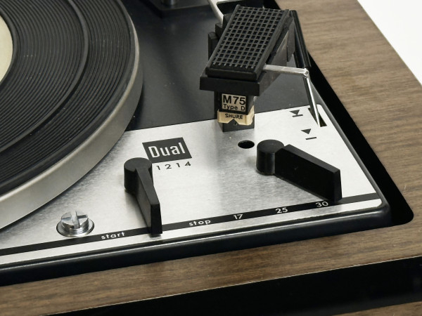 GRUNDIG DUAL 1214 Hifi Vintage  réparations