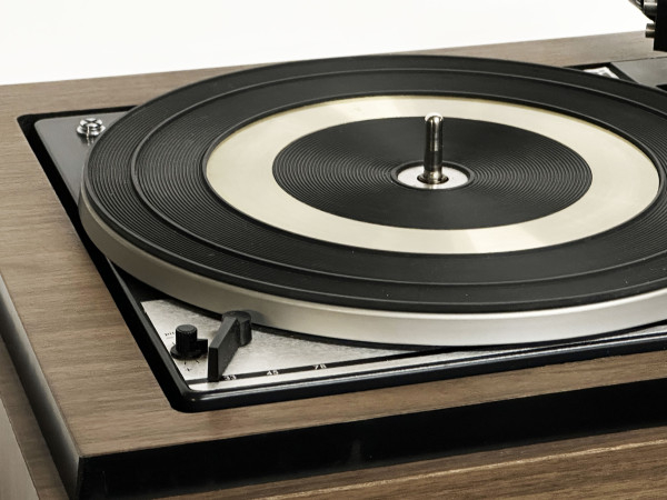 GRUNDIG DUAL 1214 Hifi Vintage  réparations