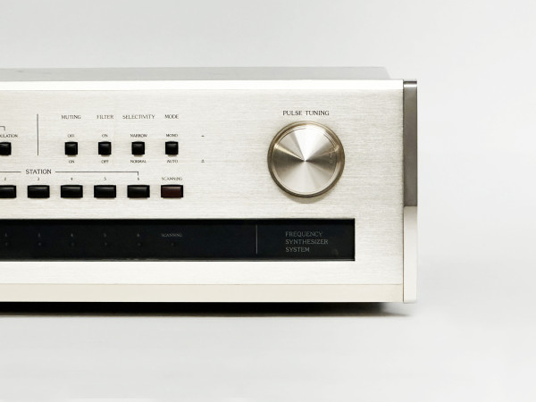 ACCUPHASE T-105