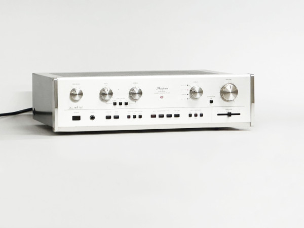 ACCUPHASE E-205