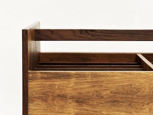 Meuble à vinyles en bois