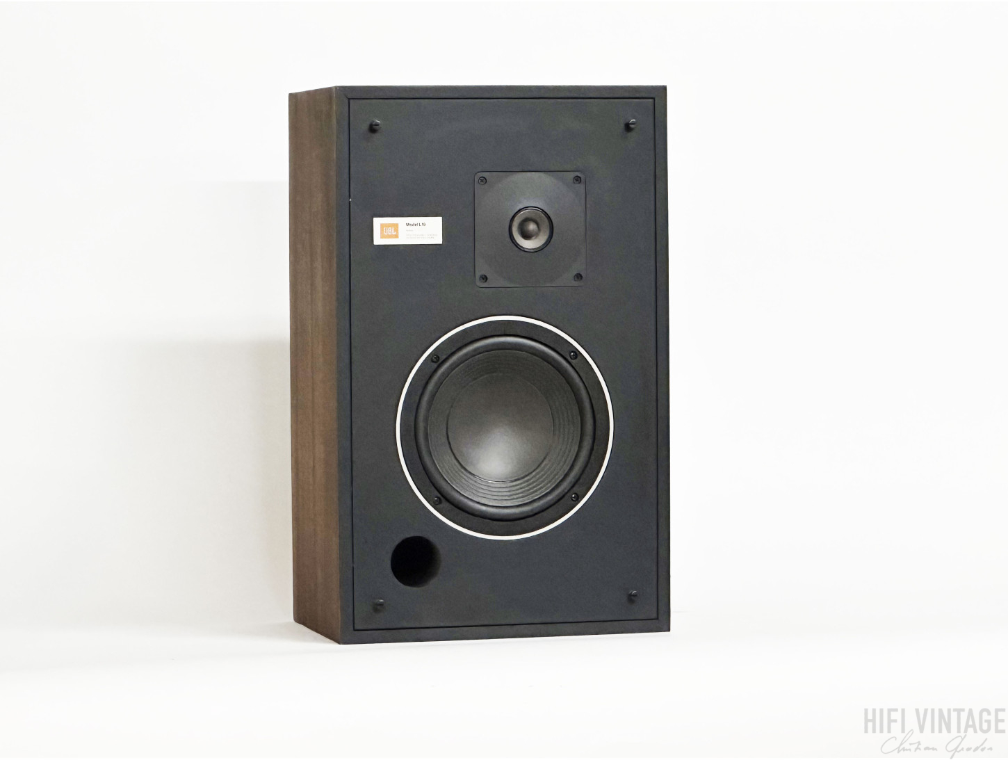 JBL L-19
