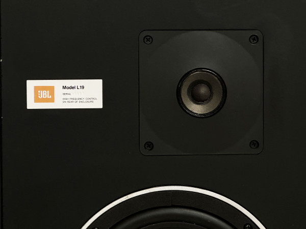 JBL L-19