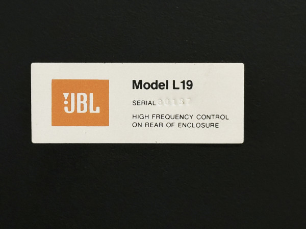 JBL L-19