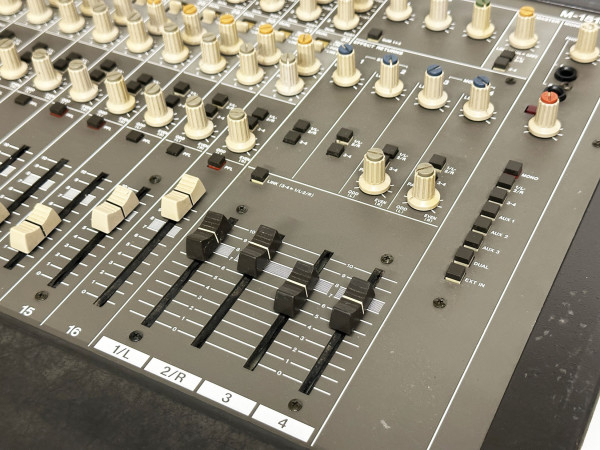 TASCAM M-1516 HifiVintage réparations